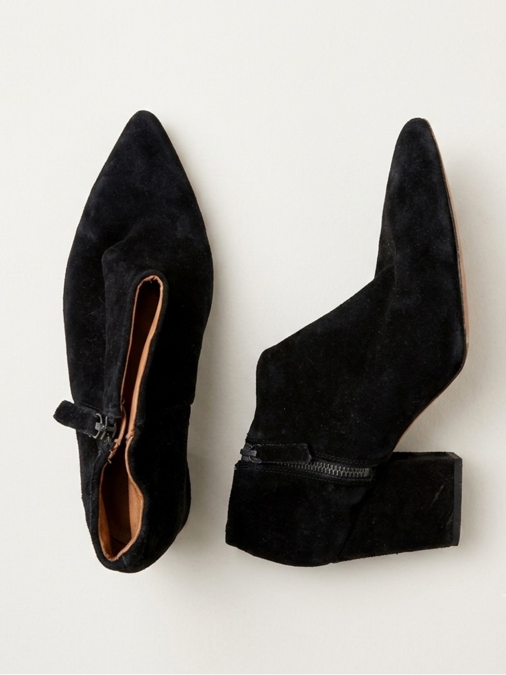 Zara Sz 8.5 (39) Black Pointy Toes Suede Heeled Boots